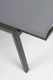 Lit de croisière inclinable et roues anthracites