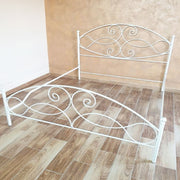 Lit double en fer forgé avec pied de lit Blanc Argent NARCISO 170x202x h131,5 cm