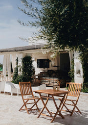 Table de Noemi pour extérieur à Acacia Wood Follive 70x70x H73 cm