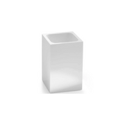 Porte-brosse à dents en résine blanche brillante.