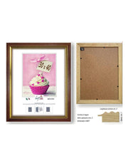 Elégant cadre en bois marron mesurant 40x50cm.