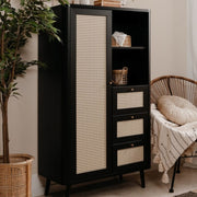 Buffet noir KUTA53 avec 3 tiroirs et porte effet raphia