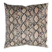 Coussin carré en éco-cuir marron cm38x38