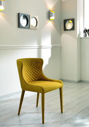 Chaise en tissu jaune 58x50,5x83h cm