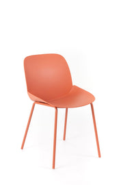 Ensemble de 4 chaises en polypropylène 55cm x 46cm H. 79cm