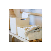 Grand panier élégant en jute avec finition en plastique beige