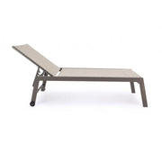 Transat haut en aluminium à roulettes Hilde café