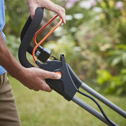 Tondeuse sans fil Black & Decker BCMW3318L2-QW avec double batterie 18V