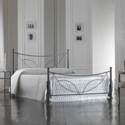 Lit double en fer avec pied de lit TULIP Noir 166x208x h117 cm