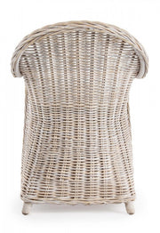 Fauteuil avec nouveau coussin blanc en fibres naturelles