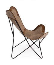 Fauteuil en cuir beige Eaton