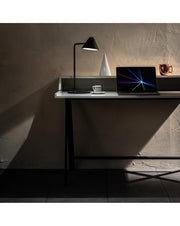 Lampe à poser LED Antares en métal noir STS