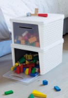 Organisez vos vêtements avec style : Infinity Box Panna, le conteneur de garde-robe parfait !