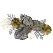 Cadre métallique avec feuilles vertes