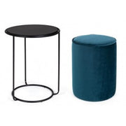 Ensemble pouf rond avec table bleue