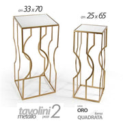 Réglez deux tables de salon en métal doré